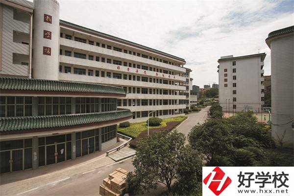 衡陽市信息網(wǎng)絡(luò)工程學(xué)校有哪些專業(yè)？就業(yè)率高不高？