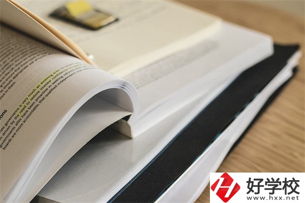 邵陽的技工學(xué)校有哪些？是什么性質(zhì)的？